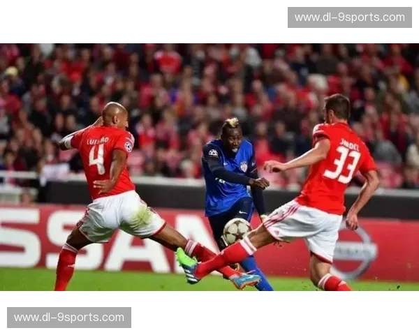 圣火传承：费雷拉与本菲卡，葡超绿茵场上的宿命对决